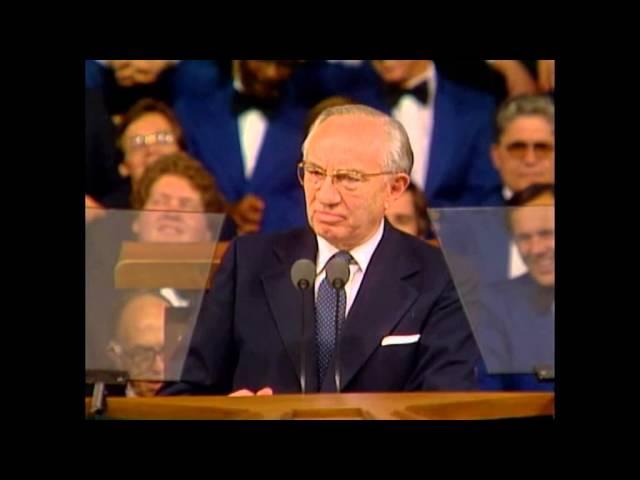 Pres  Hinckley - Oct 1981 - plan, counsel, obey the gospel (bricks story)