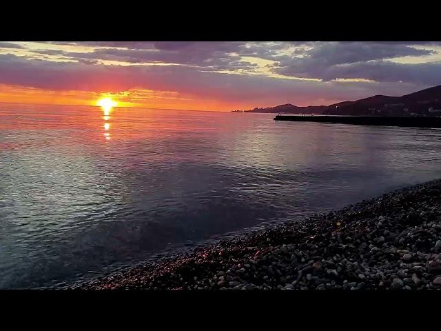 MUSIC and the sound of the sea for sleep from nerves and negativity