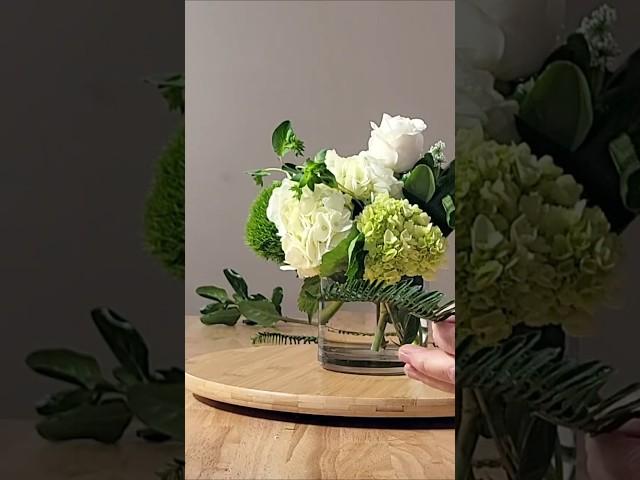 Reception Centerpiece Speedy Tutorial - 4x4  #flowerarrangementtutorial