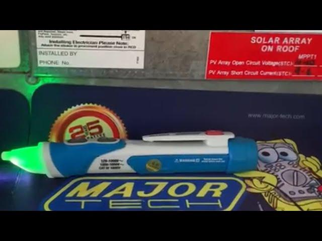 Major Tech MT403. IP67 Voltage Detector (In Action)