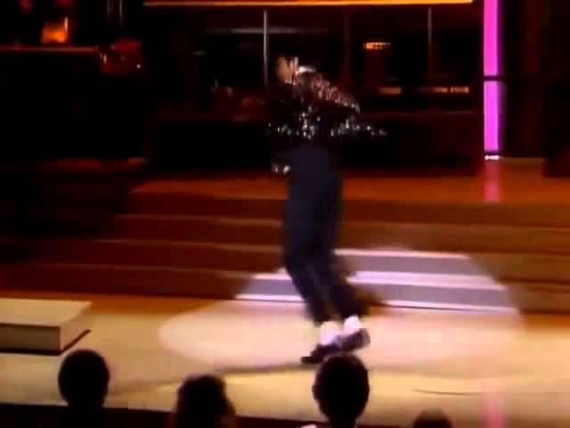 Michael Jackson - The First Moonwalk (1983)