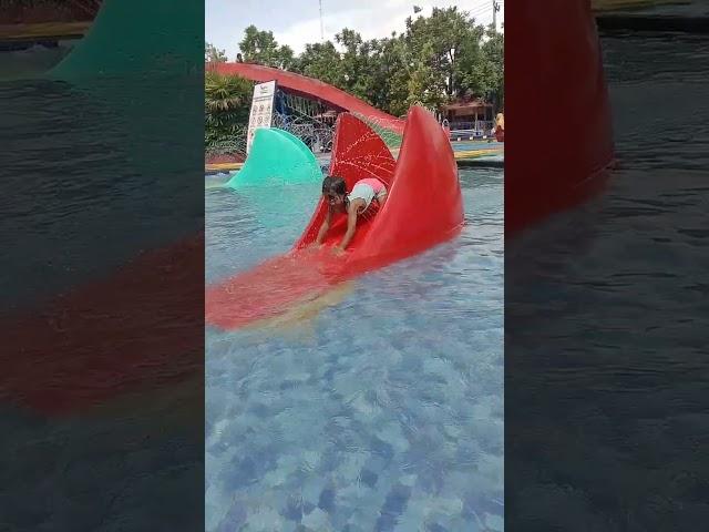 weekend nya berenang bareng dd ersah