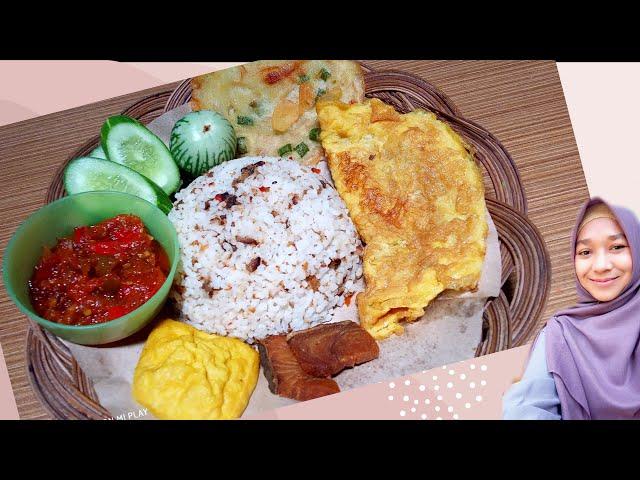 MAKAN SIANG ALA SUNDA // NASI TO (TUTUG ONCOM) @Lia Akmalia