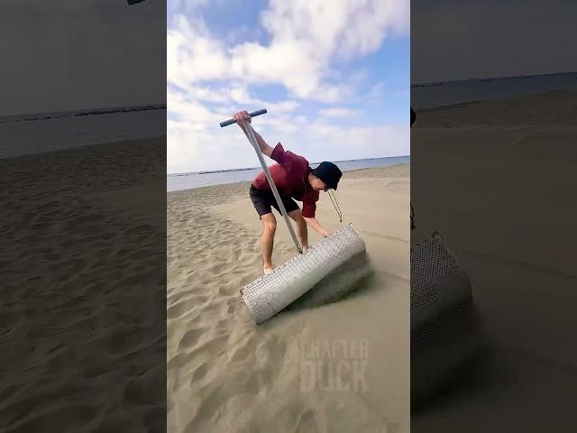 I Found Gold on the Beach! Treasure Hunting Surprise