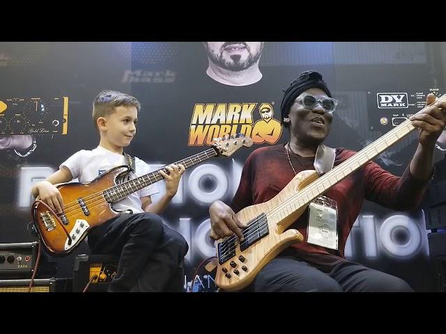 8 year old bass phenom, Aron Hodek jams with Richard Bona at 2019 NAMM