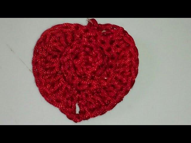 Rosy heart crochet