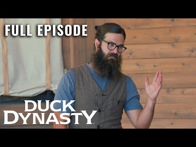 Duck Dynasty: RV There Yet? - Full Episode (S9, E11) | Duck Dynasty