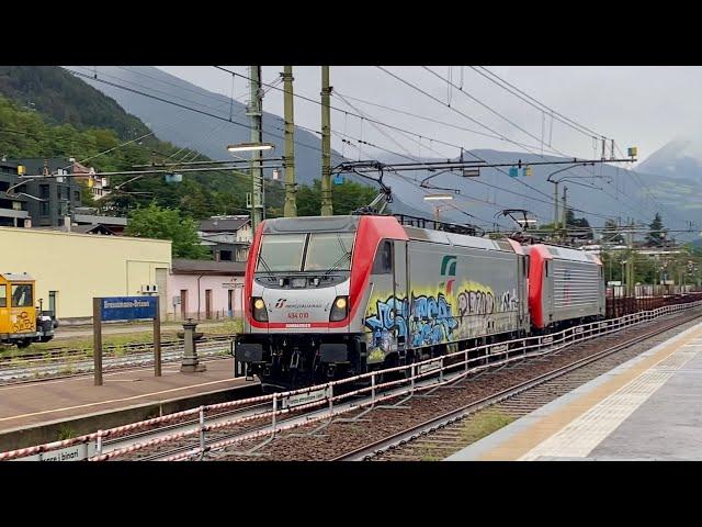 Doppeltraktion mit Stahlbrammen vom Brenner kommend hier in Brixen #train #trainspotting #railway