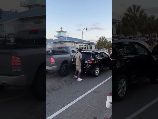 Ocean Boulevard Shooting, Raw phone footage