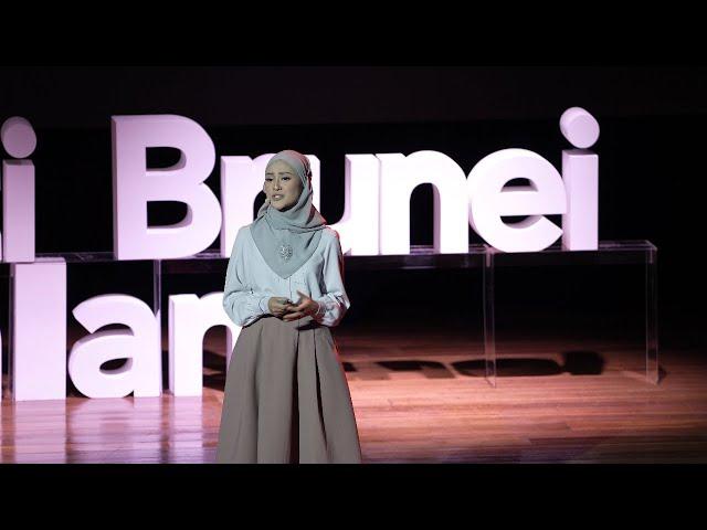 Empowering Through Digital Literacy  | Noorfati'ah Nor Hasnul | TEDxUniversiti Brunei Darussalam