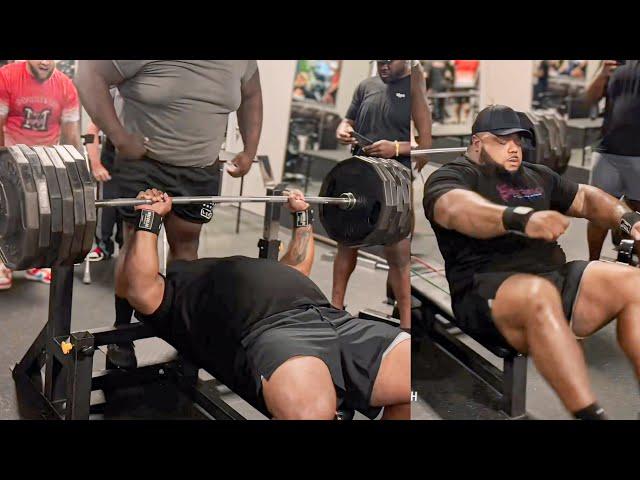 795 Lbs Bencher Entered A Commercial Gym