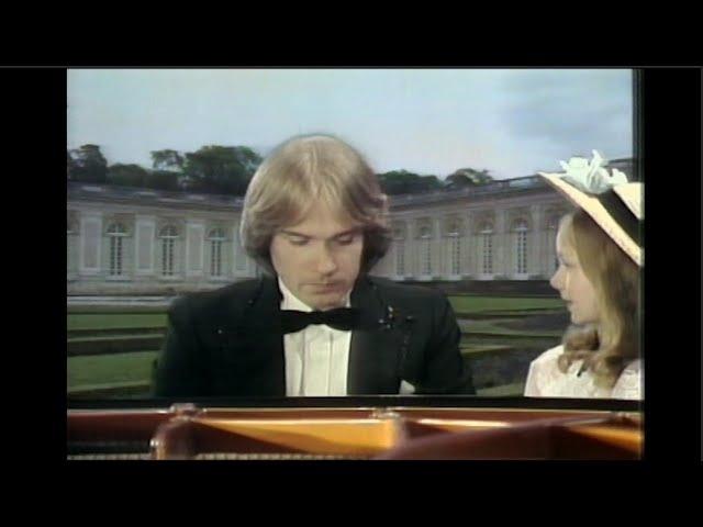 Richard Clayderman - Les Premiers Sourires de Vanessa (Official Video)