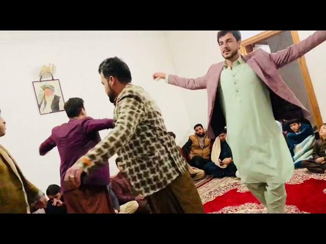 Ahmadzai zwanano attan sherbaz kochi song || short video pashto attan