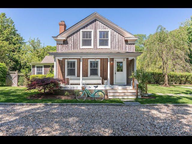 Chic & Vintage Farmhouse | 800 Lighthouse Road, Southold