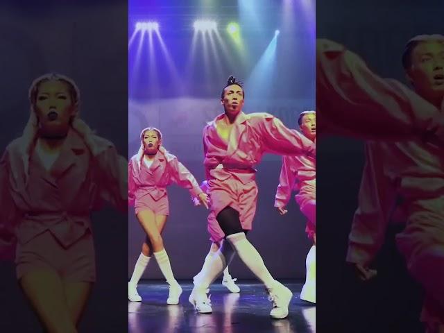 제이블랙은 전혀 스윙하고 있어
