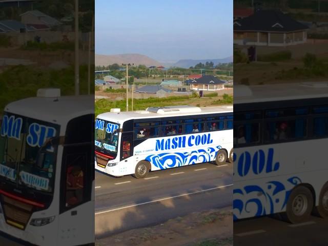 Mash Cool  #marcopolo #isuzu #africancountries #youtubeshorts #truck #bus #travel #irizari8