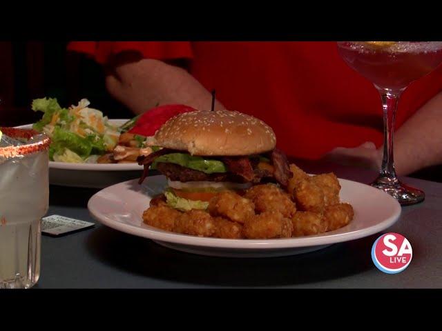 Don't miss this amazing $5.95 burgers and fries deal | SA Live | KSAT 12