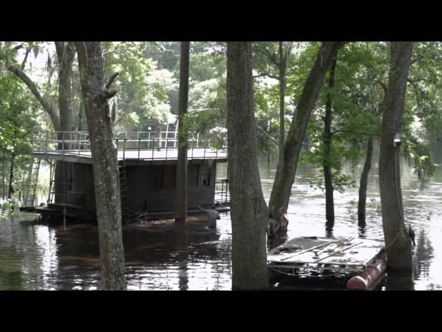 Suwannee River Houseboat