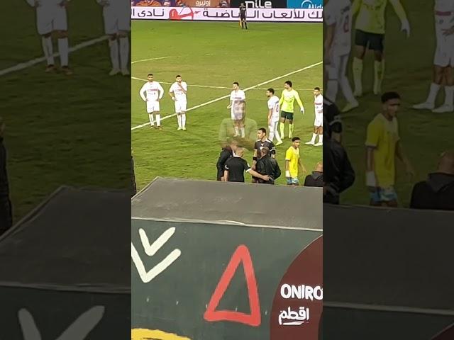 لقطه اليوم تحيه محمد عواد لي دونجا بعد الجون #محمد_عواد  #دونجا  #الزمالك  #zamalek
