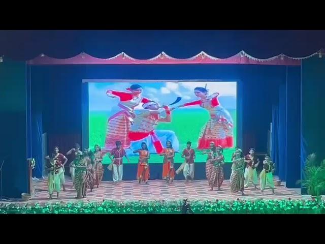 Folk Dance by 7std kids | Pongal Dance | School Dance | Folk Dance | Kids Dance | Pongal celebration