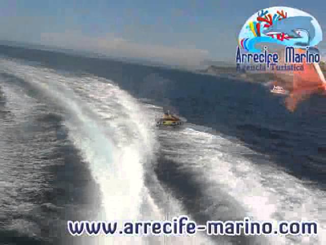 Hidroslide en Puerto Lopez Ecuador, Tour Deportes Acuaticos, Hydro Slide Water Sports in Ecuador