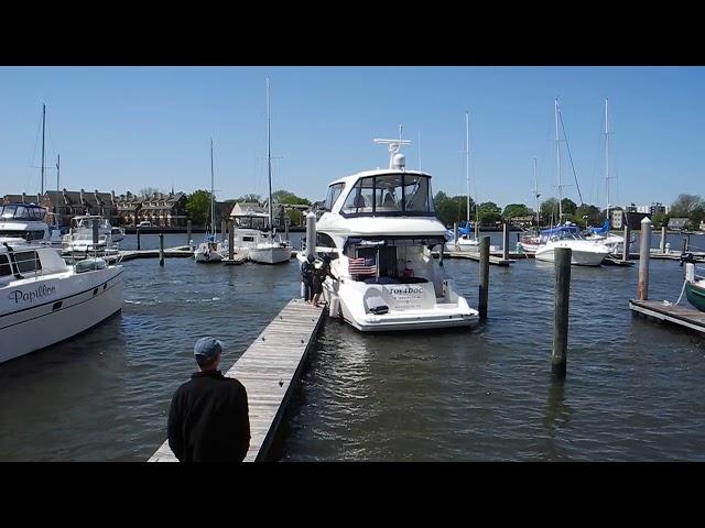 Windy docking, tough manuvers