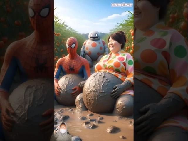 Evolution of Spider-Man: Spiderman & woman sitting on dirty road with cute giant robot#shorts#cat