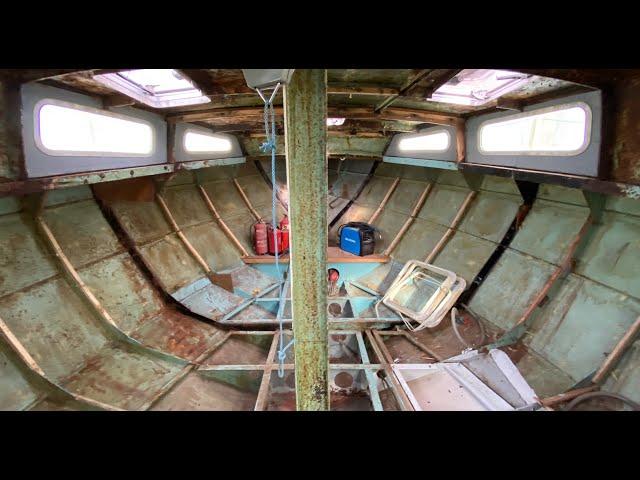 Boat renovation update: FULL interior GUTTING? - The Restoration of SY Carla part 7