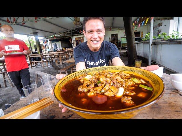 Chinese Street Food - GIANT 4.5 Kg. ROOSTER In BOWL in Chengdu, China! (Part 2)