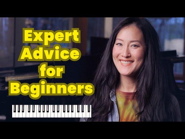 10 Beginner Piano Questions ANSWERED 