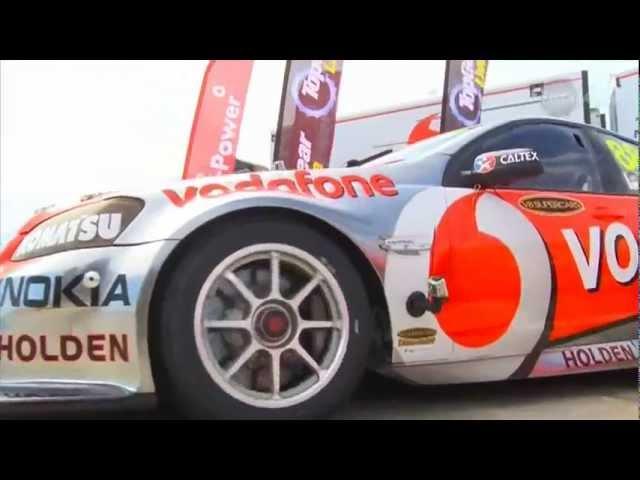 Holden Commodore V8 Supercar  2011 | Driven by Jeremy Clarkson | Performance | Drive.com.au