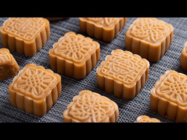 Mooncake For Milk Tea Lovers | Brown Sugar Milk Tea Mooncake Recipe :: 黑糖奶茶月饼