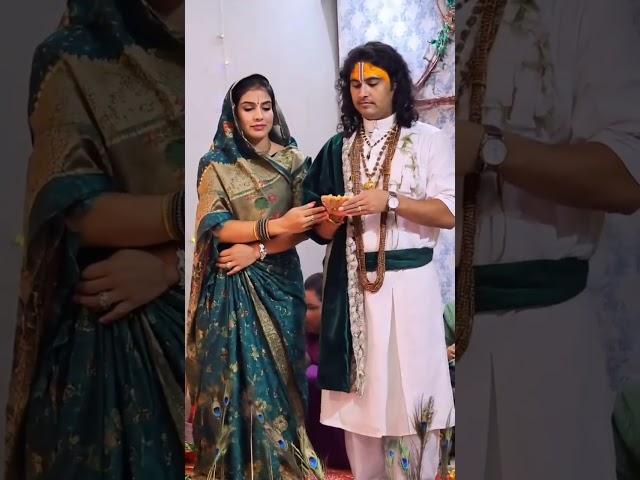aniruddhacharya ji with gurumaa #shorts #youtubeshort #love #anirudhacharya