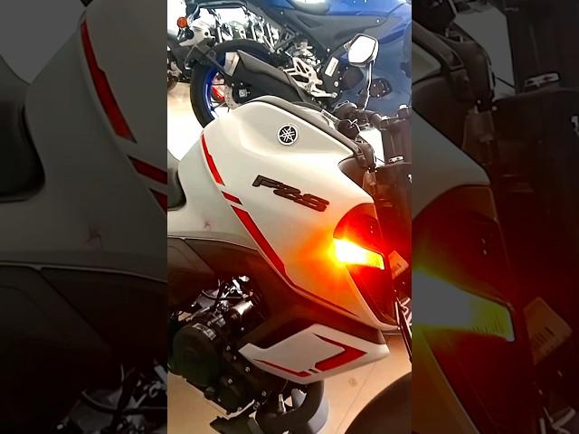 Yamaha FZ-S White Colour 2025 Modelbikerqueen | fzs white |