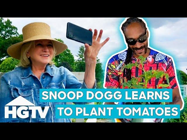 Martha Stewart & Snoop Dogg Learn To Pot | Martha Knows Best