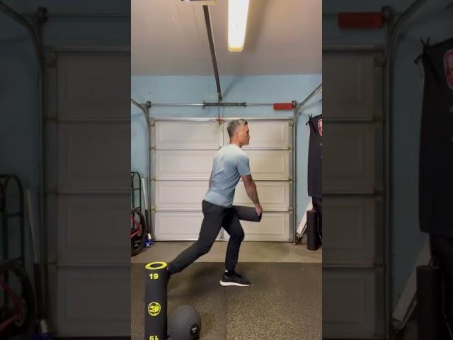 Spartan RAM Reverse Lunge to Lateral Rotations (alt) by #joebalafitness