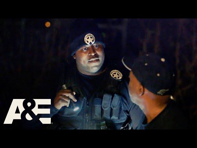 Police Bust Driver With Crack | Behind the Badge | A&E