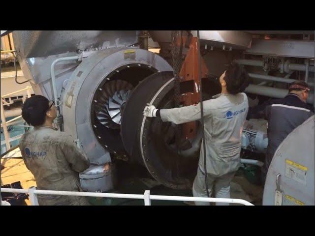 Amazing Technology Largest Ship's Main Engine Turbocharger overhaul  And How It Working