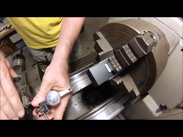 Clever way to indicate a square part in a 4 jaw chuck - SUPER EASY !!