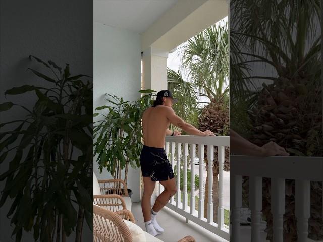 Been addicted to this routine minus grocery shopping // checkout fithub for fitness app