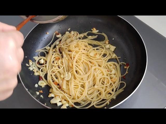 Not to fail How to make an alliolio pasta : Golden Recipe