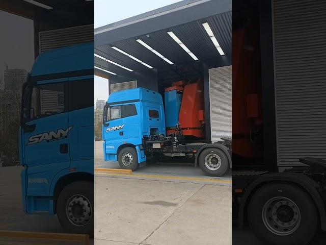 future electric truck battery charging system #futuretechnology #electrictransport