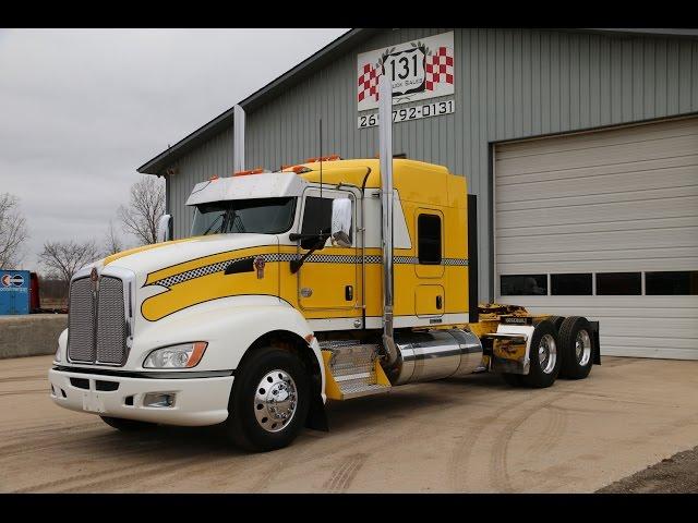 2013 Kenworth T660 Mid Roof