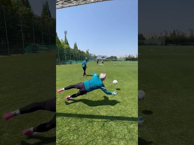 Goalkeeper reaction training  #Shorts