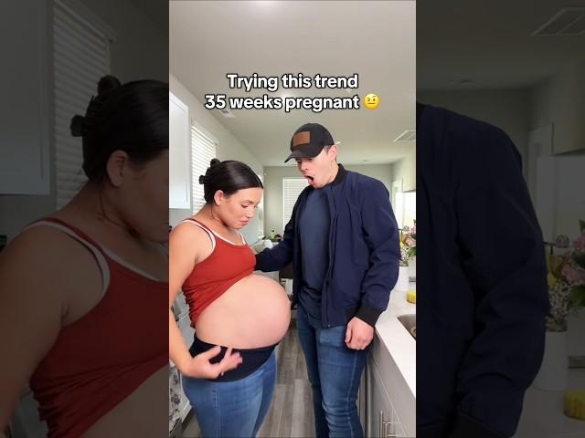 Her Ab Control Is Insane!!