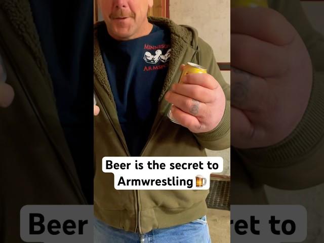 World's Largest hands + Beer = Armwrestling success #armwrestling