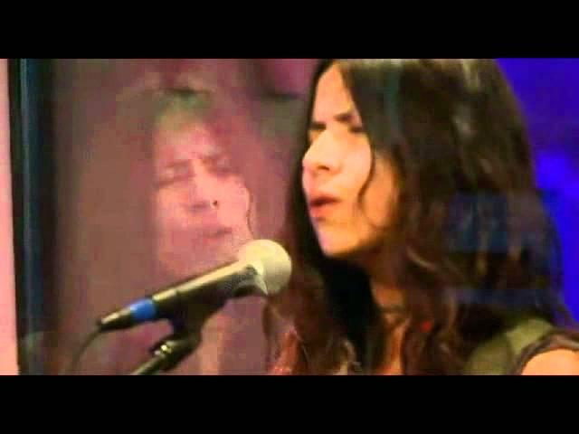 N.O.H.A. - Camila De Oliveira -  live at TV Metropol   performing new song   Yemanja