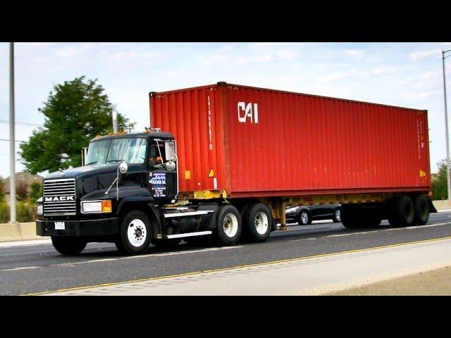 𝗖𝘼𝗜 Container Trucks