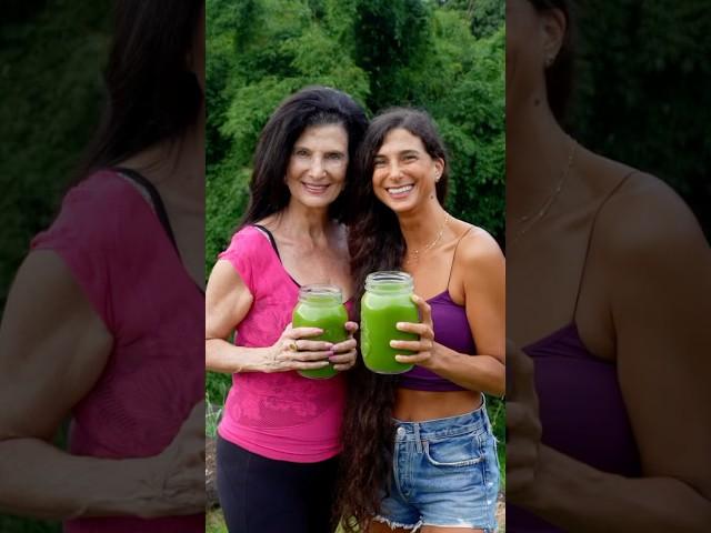 Teaching My Mom How to Juice for Anxiety, Stress, Weight-loss, Constipation, and Hair-Loss 