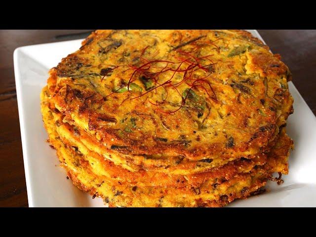 Mung Bean Pancakes (Bindaetteok: 빈대떡)